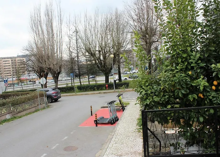 Colina Guesthouse - Braga